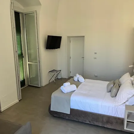 Maison Le Blanc Luxury Nocleg ze śniadaniem *