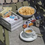 לינה וארוחת בוקר Maison Le Blanc Luxury